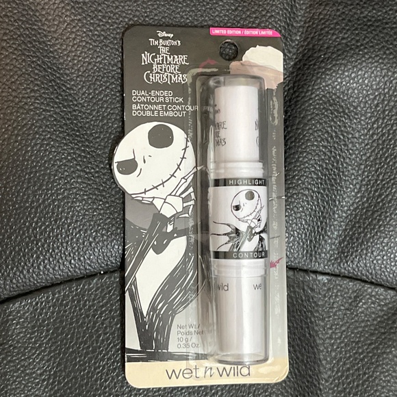 wet n wild Nightmare Before Christmas Dual Ended Contour Stick - Picture 4 of 7